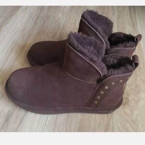 NWT-N Box Bearpaw Annabelle Walnut Brown Suede Ankle Boots  Size 8M BEARPAW